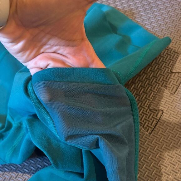 Fabletics Cropped Leggings - Picture 5 of 7